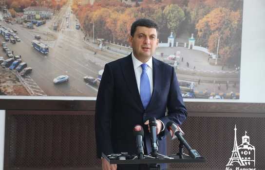 Новини Вінниці / Гройсман у Вінниці: Україна забезпечена вакциною, однак люди не активно вакцинуються