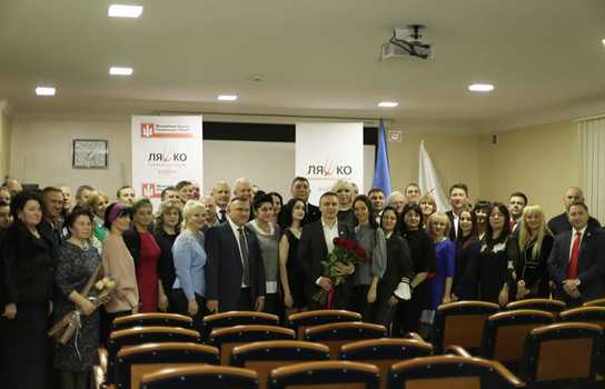 Новини Вінниці / Більше не «в.о»: вінницькі «ляшківці» обрали офіційного голову