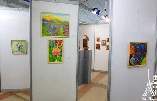 Новини Вінниці / До неділі у Вінниці можна побачити «Артгалеру» місцевих митців (ФОТО)