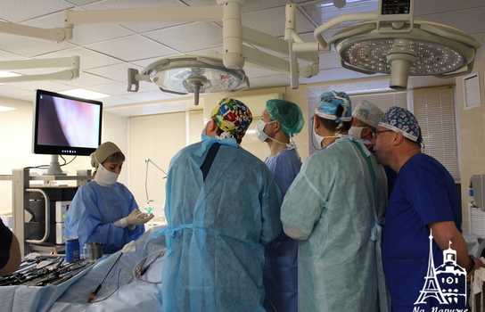 Новини Вінниці / Урологи вінницького онкоцентру переймали досвід з проведення лапароскопічних операцій