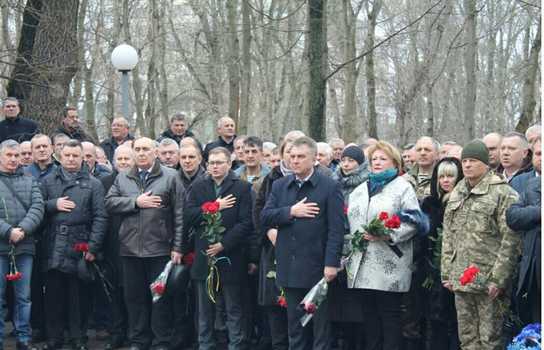 Новини Вінниці / У Вінниці вшанували воїнів-інтернаціоналістів