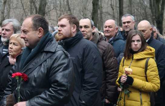 Новини Вінниці / У Вінниці вшанували воїнів-інтернаціоналістів