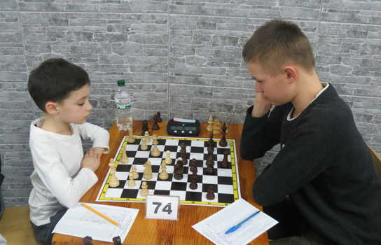 Новини Вінниці / Перший чемпіонат України з шахів серед аматорів зібрав у Вінниці 180 гравців (ФОТО)