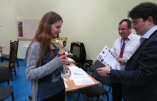 Новини Вінниці / Перший чемпіонат України з шахів серед аматорів зібрав у Вінниці 180 гравців (ФОТО)