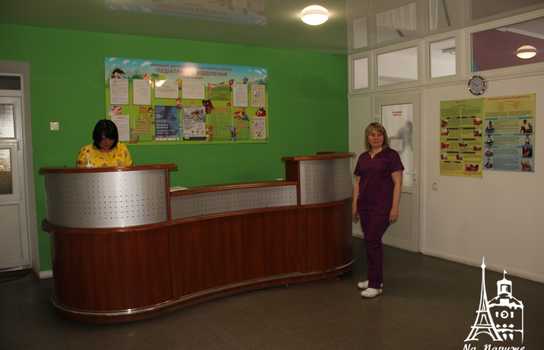 Новини Вінниці / Чекали більше півстоліття: у Вінницькій ЦРЛ встановили ліфт, який перевозитиме лежачих пацієнтів (ФОТО)