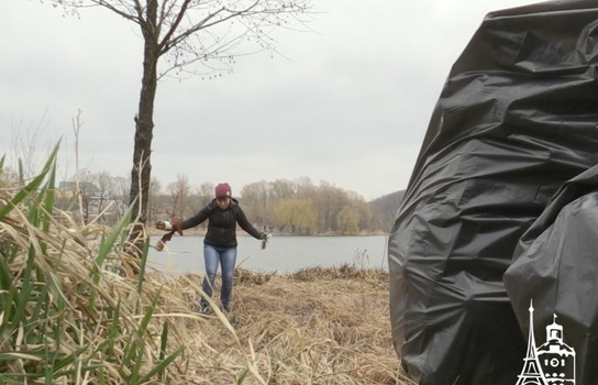 Новини Вінниці / У «день тиші» вінничани вийшли прибирати улюблену зону відпочинку на Сабарові (ФОТО)