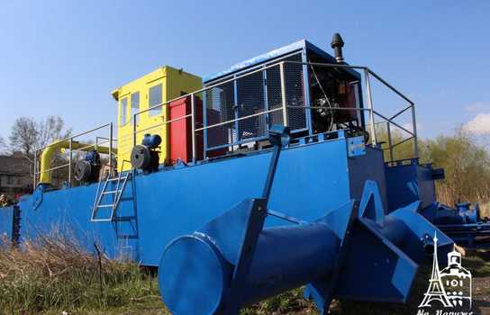 Новини Вінниці / До Вінниці привезли новий земснаряд, невдовзі почнуть активно чистити русло Бугу (ФОТО)