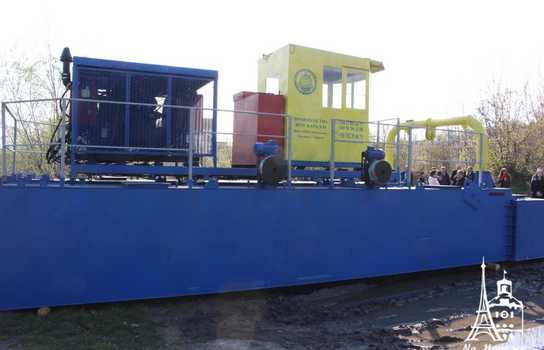 Новини Вінниці / До Вінниці привезли новий земснаряд, невдовзі почнуть активно чистити русло Бугу (ФОТО)