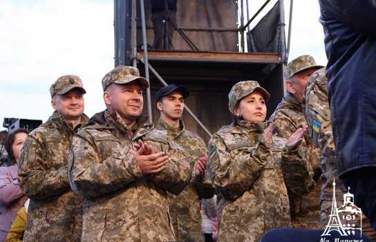 Новини Вінниці / Відкриття фонтану «Рошен» у Вінниці: рекордна кількість зірок та «несподіваний» Президент (ФОТО, ВІДЕО)