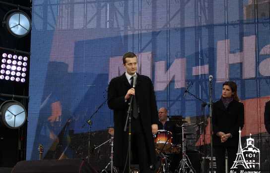 Новини Вінниці / Відкриття фонтану «Рошен» у Вінниці: рекордна кількість зірок та «несподіваний» Президент (ФОТО, ВІДЕО)