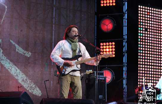 Новини Вінниці / Відкриття фонтану «Рошен» у Вінниці: рекордна кількість зірок та «несподіваний» Президент (ФОТО, ВІДЕО)