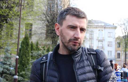 Новини Вінниці / «Він вже увійшов в історію на рівні з Мазепою, Петлюрою, Скоропадським та Бандерою»: як на Майдані у Вінниці дякували Петру Порошенку (ФОТО, ВІДЕО)