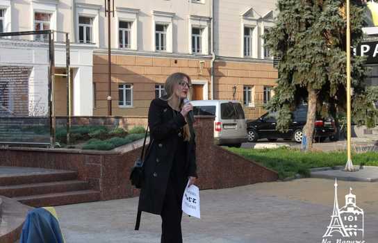 Новини Вінниці / «Він вже увійшов в історію на рівні з Мазепою, Петлюрою, Скоропадським та Бандерою»: як на Майдані у Вінниці дякували Петру Порошенку (ФОТО, ВІДЕО)