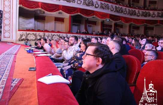 Новини Вінниці / Зірки гумору побували у Вінниці на концерті регіональної «Ліги сміху»: про вибори жартували теж (ФОТО, ВІДЕО)