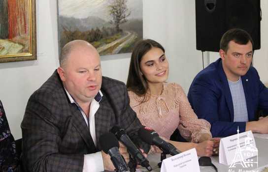 Новини Вінниці / У Вінниці розробили ордени, які вручатимуть за найвищі досягнення у розвитку української та світової культури (ФОТО)