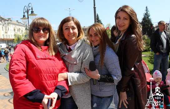 Новини Вінниці / «Великоднє диво» у центрі Вінниці: гігантські писанки, майстер-класи та виступи етнографічних творчих колективів (ФОТО)