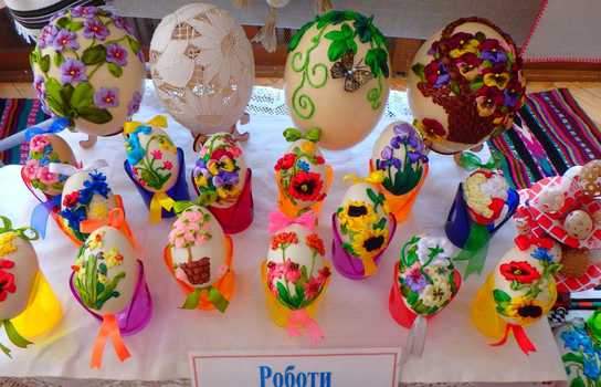 Новини Вінниці / Безліч писанок та унікальних виробів народних майстрів можна побачити у Вінницькій філармонії: триває свято «Великодня писанка» (ФОТО)