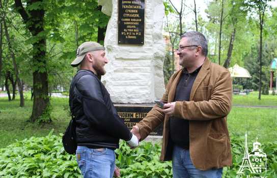 Новини Вінниці / Трьом воїнам-розвідникам у Вінниці вручили нагороди у День пам’яті та примирення (ФОТО) 