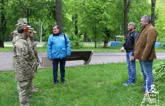 Новини Вінниці / Трьом воїнам-розвідникам у Вінниці вручили нагороди у День пам’яті та примирення (ФОТО) 