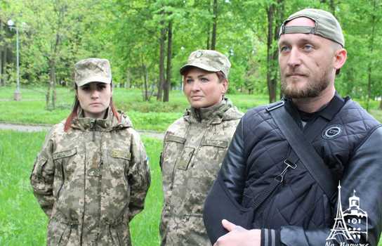 Новини Вінниці / Трьом воїнам-розвідникам у Вінниці вручили нагороди у День пам’яті та примирення (ФОТО) 