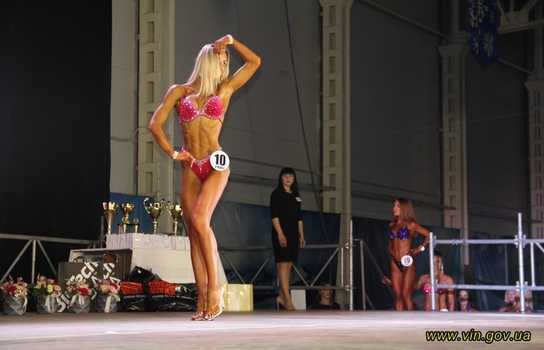 Новини Вінниці / У Вінниці пройшов чемпіонат з бодібілдингу «Кубок Південного Бугу». По кількості учасників переважали жінки (ФОТО)