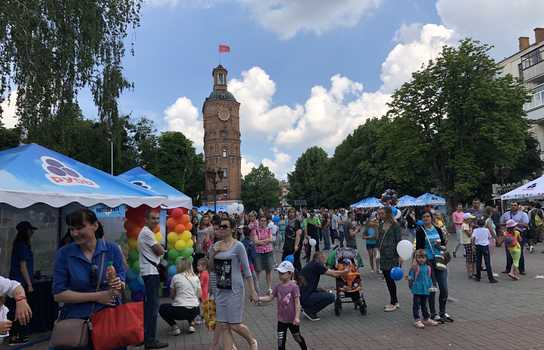 Новини Вінниці / У Вінниці пройшов яскравий фестиваль "Свято Морозива"