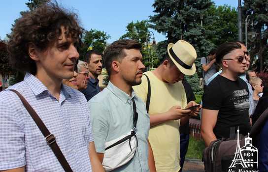 Новини Вінниці / Митці з України, Польщі, Грузії, Таджикистану, Киргизстану та Китаю боротимуться за титул «Кращого художника» у Вінниці (ФОТО, ВІДЕО)