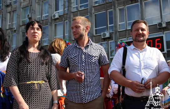 Новини Вінниці / Митці з України, Польщі, Грузії, Таджикистану, Киргизстану та Китаю боротимуться за титул «Кращого художника» у Вінниці (ФОТО, ВІДЕО)