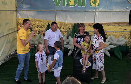 Новини Вінниці / У Вінниці депутати Чаленко та Власюк провели родинний фестиваль «Сонях» (ФОТО)