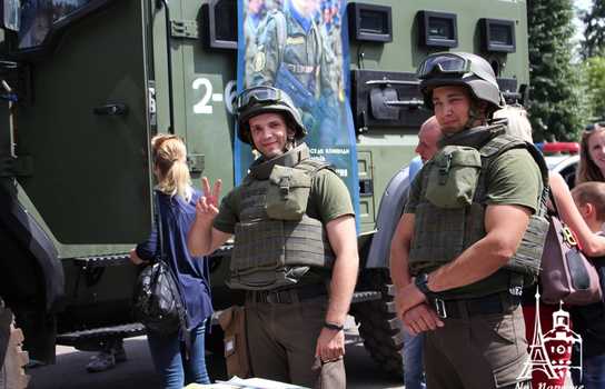 Новини Вінниці / Фестиваль польової кухні імені Тараса Сича вже вп’яте відбувся у Вінниці: на що збирали кошти? (ФОТО) 