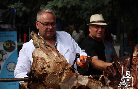 Новини Вінниці / Фестиваль польової кухні імені Тараса Сича вже вп’яте відбувся у Вінниці: на що збирали кошти? (ФОТО) 