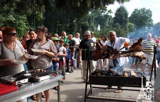 Новини Вінниці / Фестиваль польової кухні імені Тараса Сича вже вп’яте відбувся у Вінниці: на що збирали кошти? (ФОТО) 