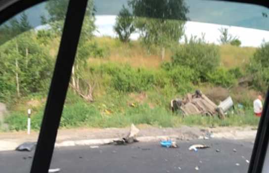 Новини Вінниці / Моторошна аварія неподалік Вінниці: уламки машин розкидані по дорозі (ФОТО, ВІДЕО)