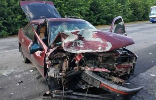 Новини Вінниці / Аварія під Вінницею: авто розтрощені, люди дивом вціліли (ФОТО)