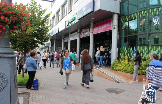 Новини Вінниці / Вінниця знову «замінована»: обстежують усі ТРЦ, дитсадки та лікарні міста (ФОТО)