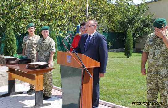 Новини Вінниці / На Вінниччині до роковин виходу із Довжанського котла вшанували п’ять загиблих героїв-прикордонників