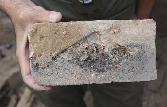 Новини Вінниці / В знайдених під ковшем екскаватора у Вінниці підземеллях вбачають частину ходів, які з’єднані із сусідніми будинками (ФОТО, ВІДЕО) 