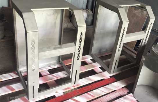 Новини Вінниці / Сміттєві контейнери у Вінниці «ховають» під землю (ФОТО)