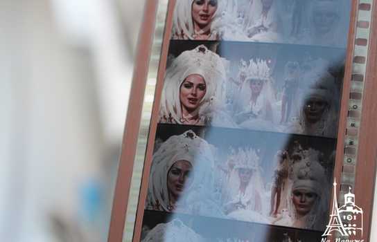 Новини Вінниці / Із «червоною доріжкою», ретро-кіноапаратом та давньою плівкою у центрі Вінниці відзначили День українського кіно (ФОТО, ВІДЕО) 