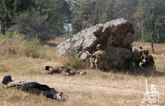 Новини Вінниці / Дві сотні «військових» «билися» за місто Вісмар на ставці Гітлера під Вінницею (ФОТО, ВІДЕО)