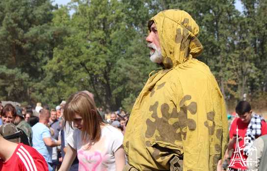 Новини Вінниці / Дві сотні «військових» «билися» за місто Вісмар на ставці Гітлера під Вінницею (ФОТО, ВІДЕО)