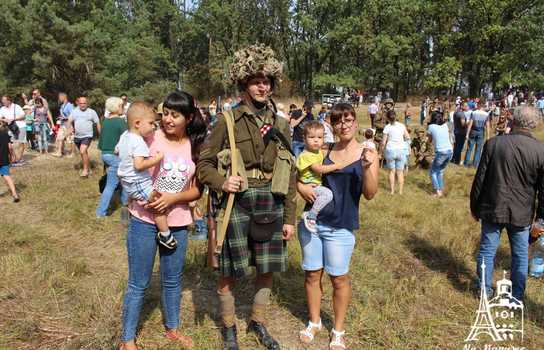 Новини Вінниці / Дві сотні «військових» «билися» за місто Вісмар на ставці Гітлера під Вінницею (ФОТО, ВІДЕО)