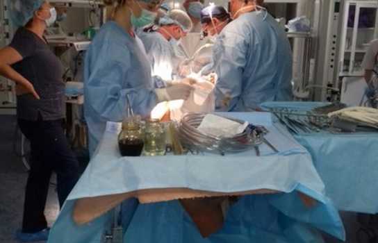 Новини Вінниці / У Вінниці вагітній провели операцію з видалення тромбу на "відкритому" серці (ФОТО)