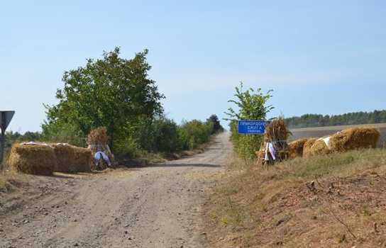 Новини Вінниці / Пам’ятник молюскові-рятівнику з Дністра встановили на Вінниччині (ФОТО)