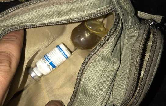 Новини Вінниці / Із кастетом та «під кайфом» їздив серед ночі Вінницею водій «Опеля»: патрульні склали протокол (ФОТО)