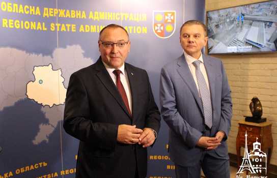 Новини Вінниці / Міжнародний бізнес-форум триває сьогодні у Вінниці: приїхали гості з різних областей України та з-за кордону (ФОТО, ВІДЕО)