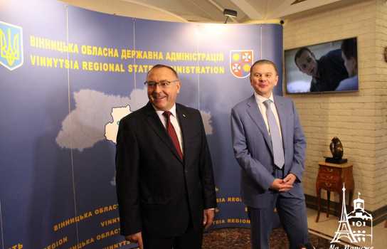 Новини Вінниці / Міжнародний бізнес-форум триває сьогодні у Вінниці: приїхали гості з різних областей України та з-за кордону (ФОТО, ВІДЕО)