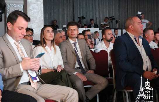 Новини Вінниці / Міжнародний бізнес-форум триває сьогодні у Вінниці: приїхали гості з різних областей України та з-за кордону (ФОТО, ВІДЕО)