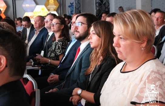 Новини Вінниці / Міжнародний бізнес-форум триває сьогодні у Вінниці: приїхали гості з різних областей України та з-за кордону (ФОТО, ВІДЕО)