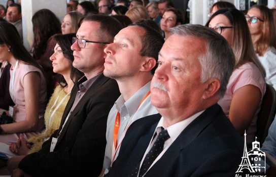 Новини Вінниці / Міжнародний бізнес-форум триває сьогодні у Вінниці: приїхали гості з різних областей України та з-за кордону (ФОТО, ВІДЕО)